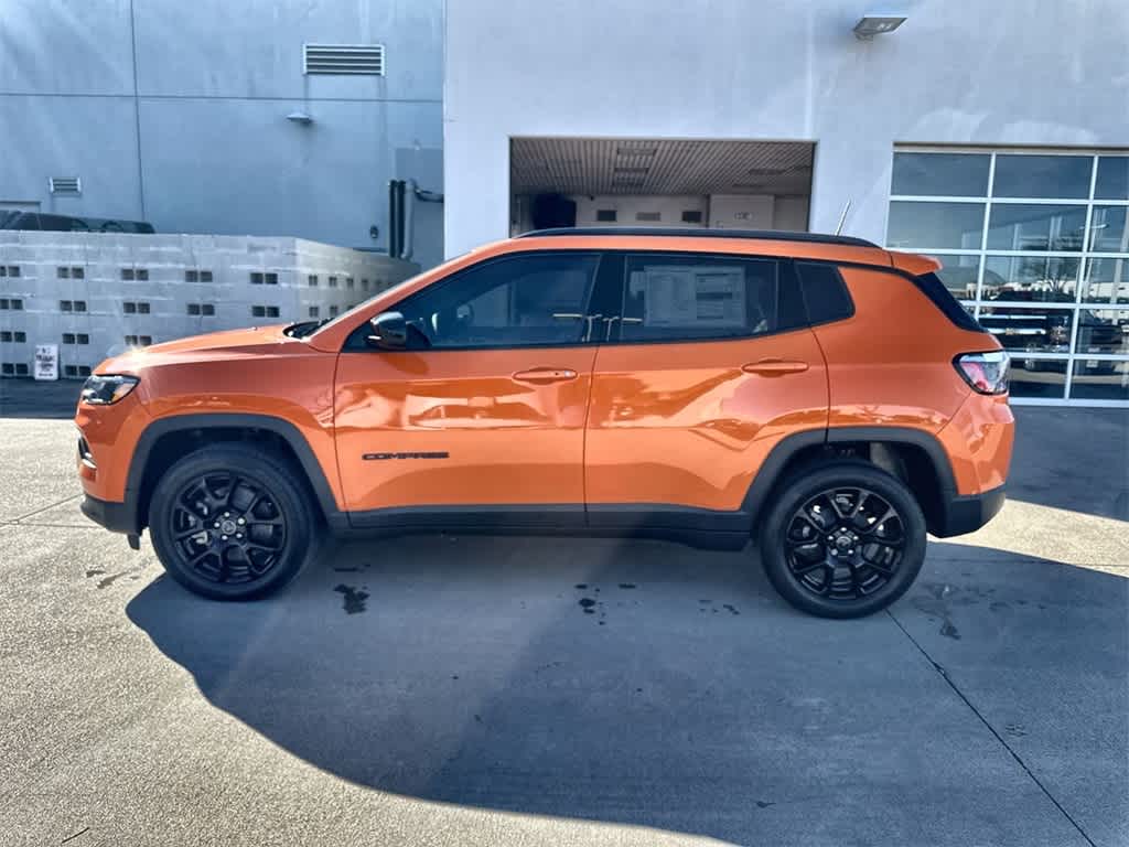 Thumbnail: 2026 Jeep Compass - 3