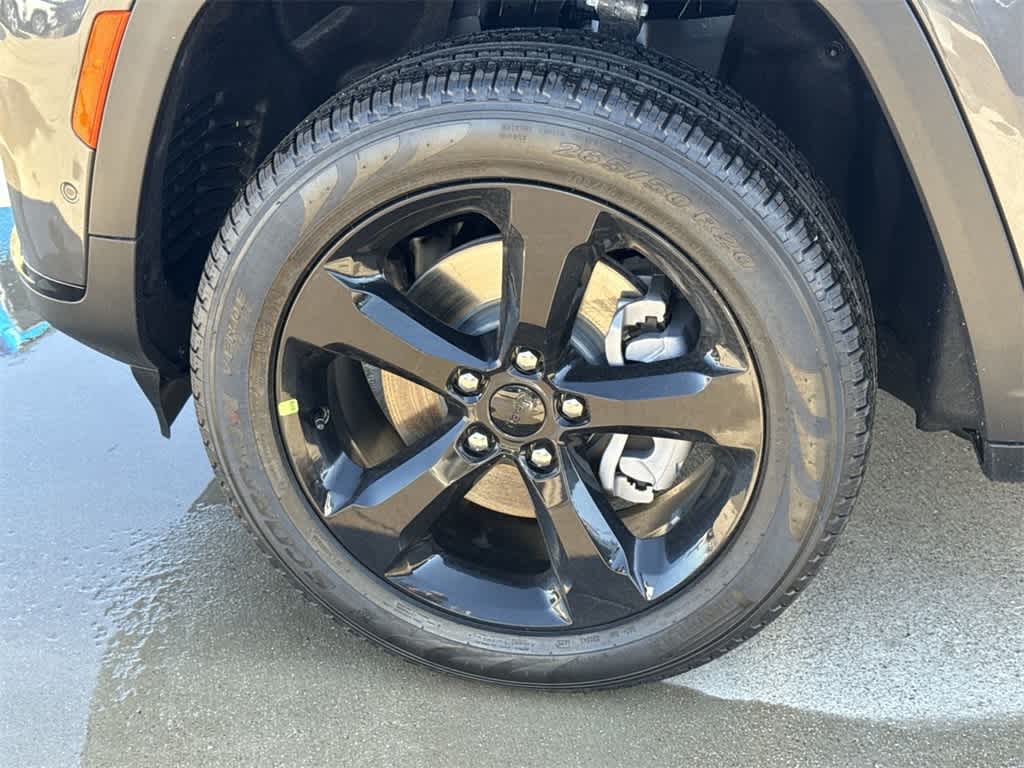 Thumbnail: 2025 Jeep Grand Cherokee L - 9