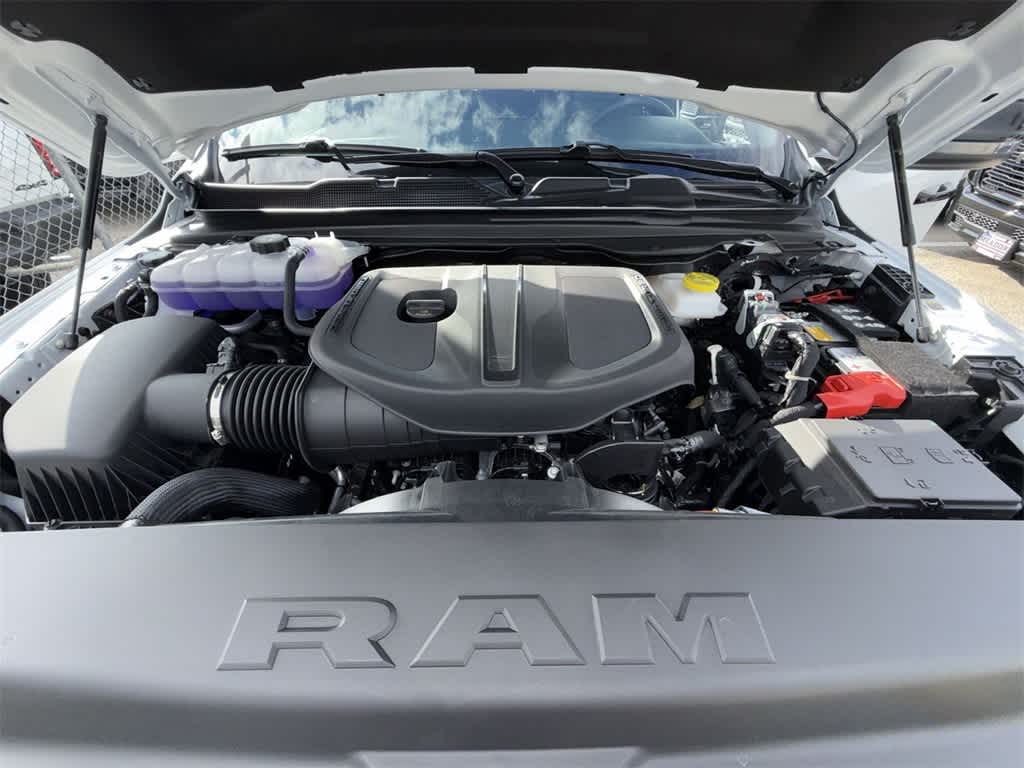 Thumbnail: 2026 RAM 1500 - 10