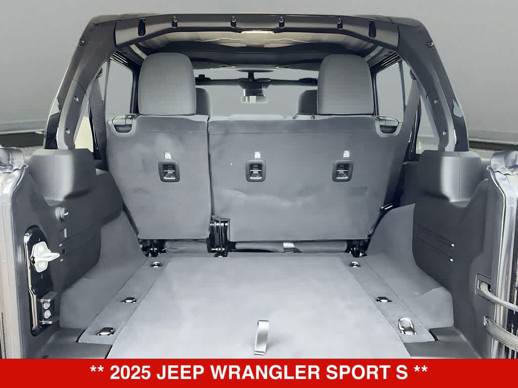 Thumbnail: 2025 Jeep Wrangler - 15