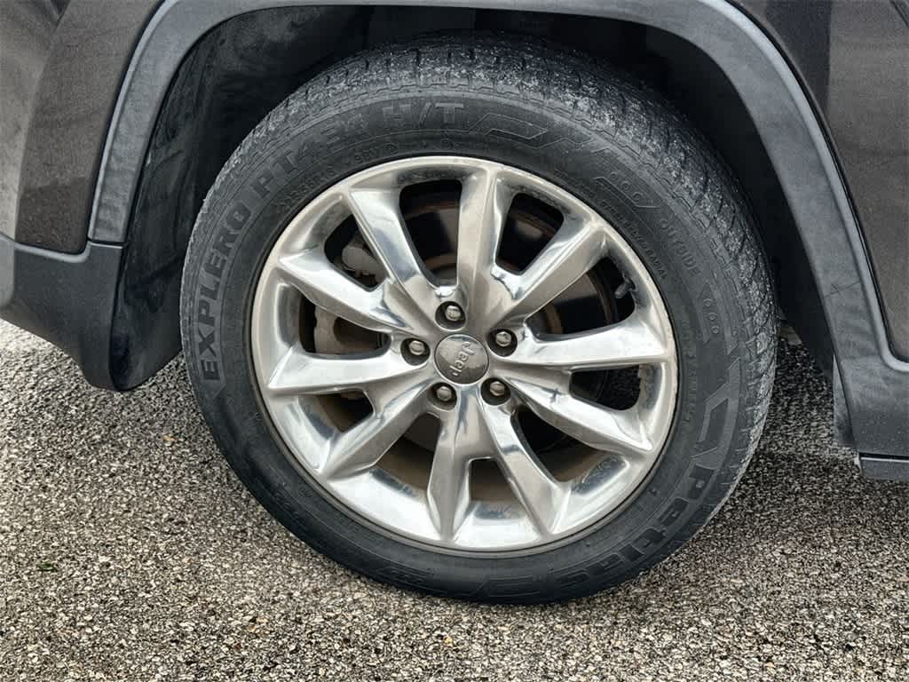 Thumbnail: 2016 Jeep Cherokee - 9