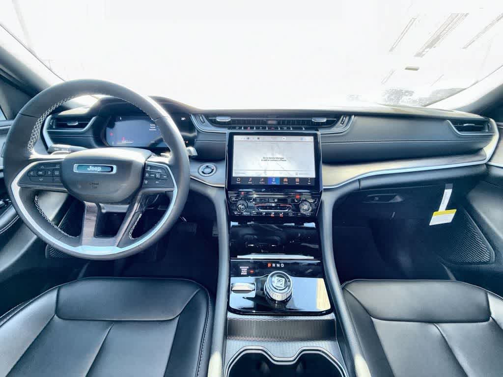 Thumbnail: 2025 Jeep Grand Cherokee - 15