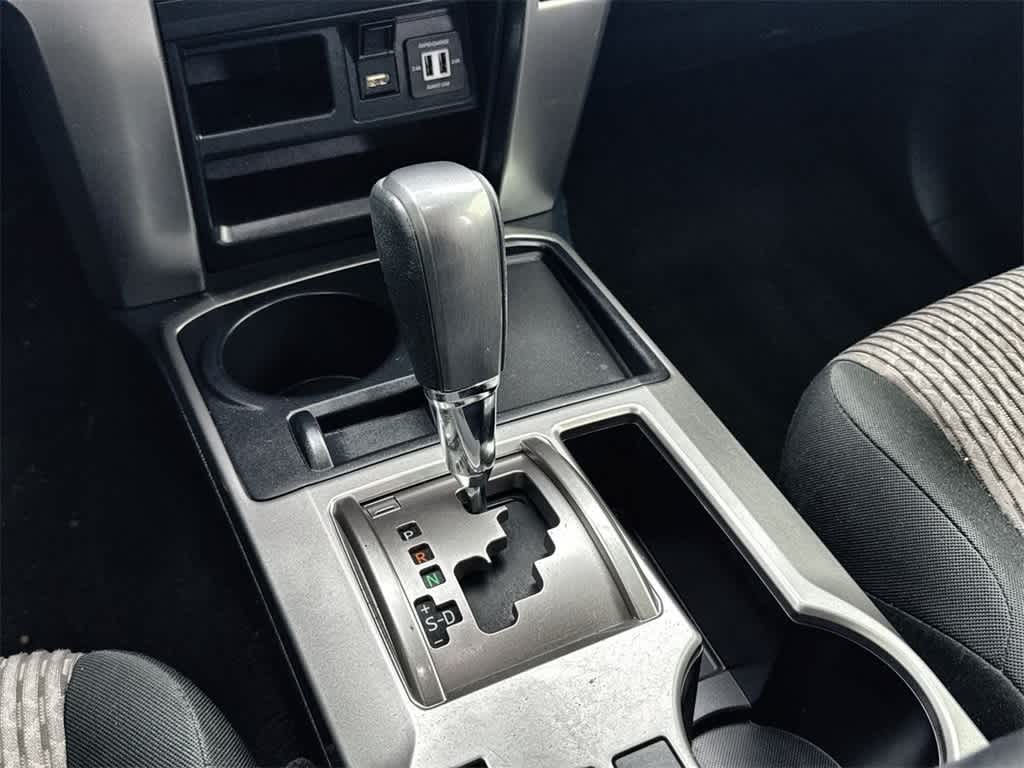 Thumbnail: 2024 Toyota 4Runner - 16