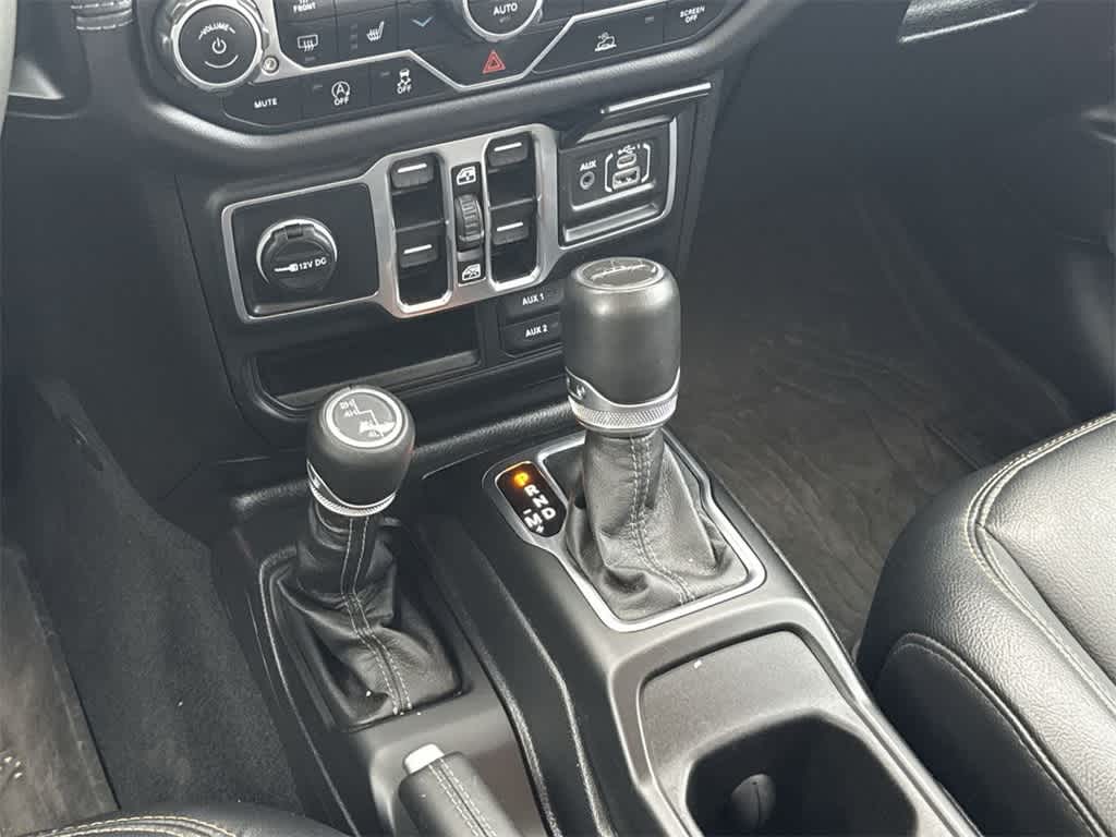 Thumbnail: 2025 Jeep Gladiator - 17