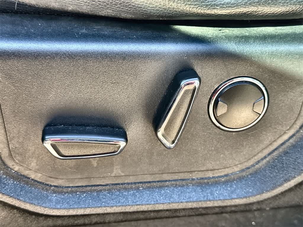 Thumbnail: 2015 Ford F-150 - 24