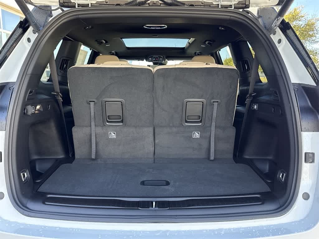 Thumbnail: 2025 Jeep Grand Cherokee L - 22