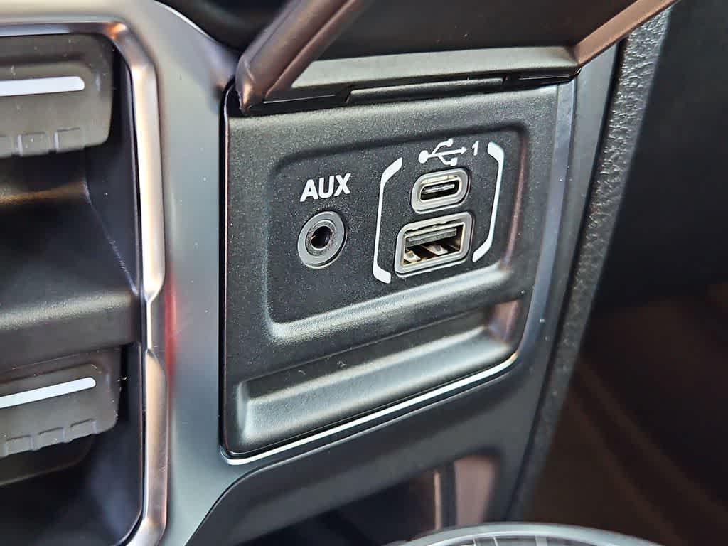 Thumbnail: 2026 Jeep Wrangler - 31