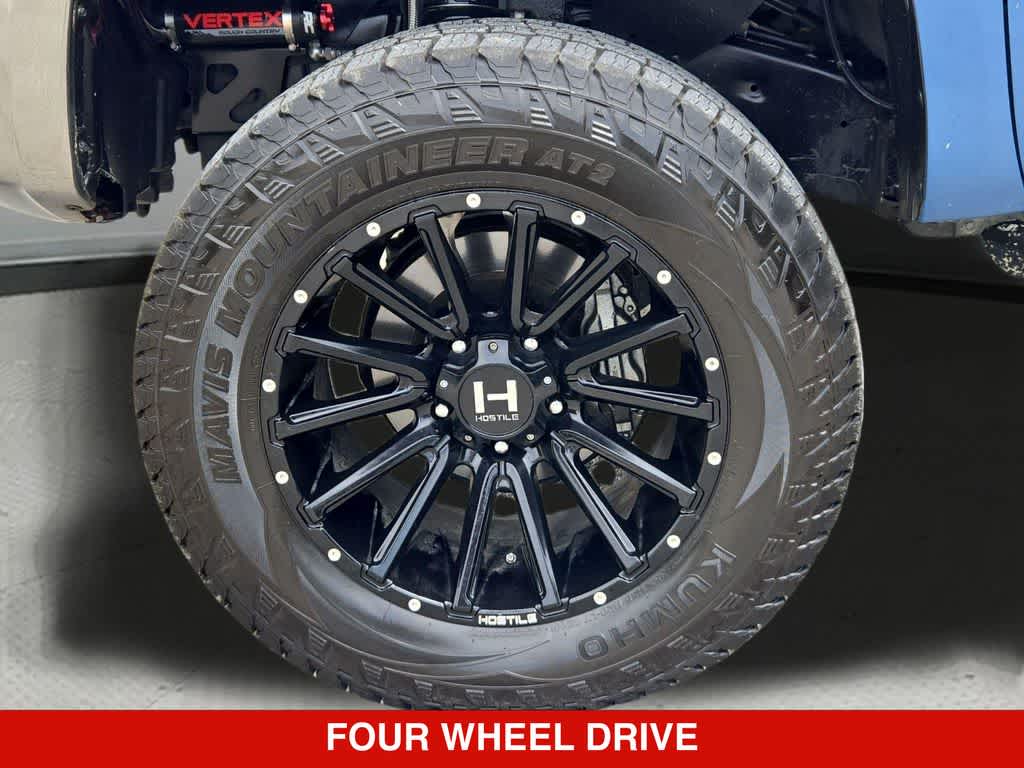 Thumbnail: 2021 Toyota Tundra - 12