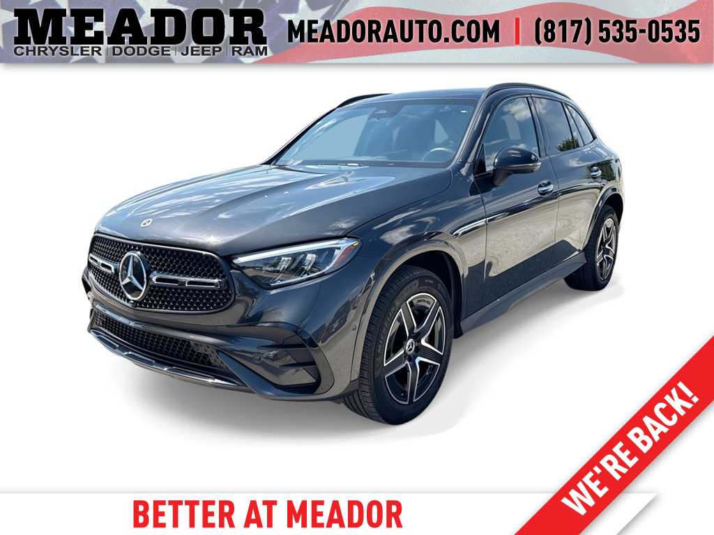 2025 Mercedes-Benz GLC Base's photo