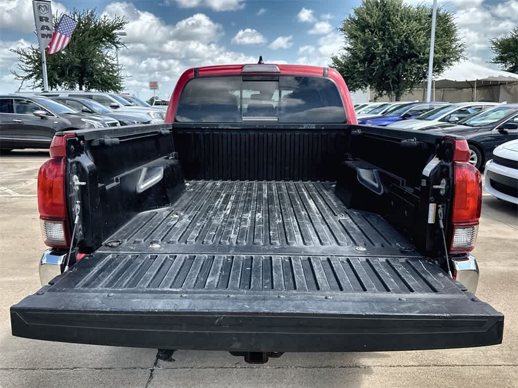 Thumbnail: 2022 Toyota Tacoma - 20
