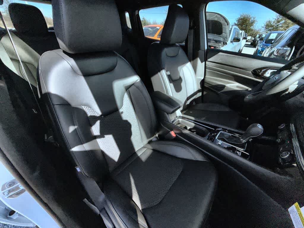 Thumbnail: 2026 Jeep Compass - 15