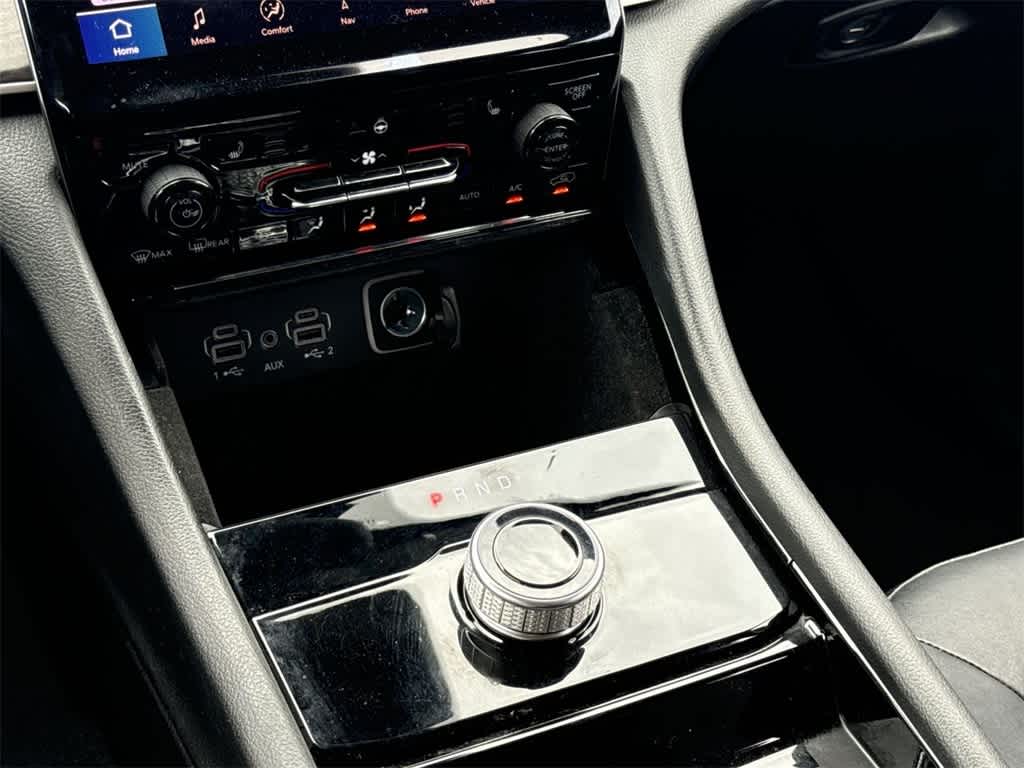 Thumbnail: 2022 Jeep Grand Cherokee L - 17