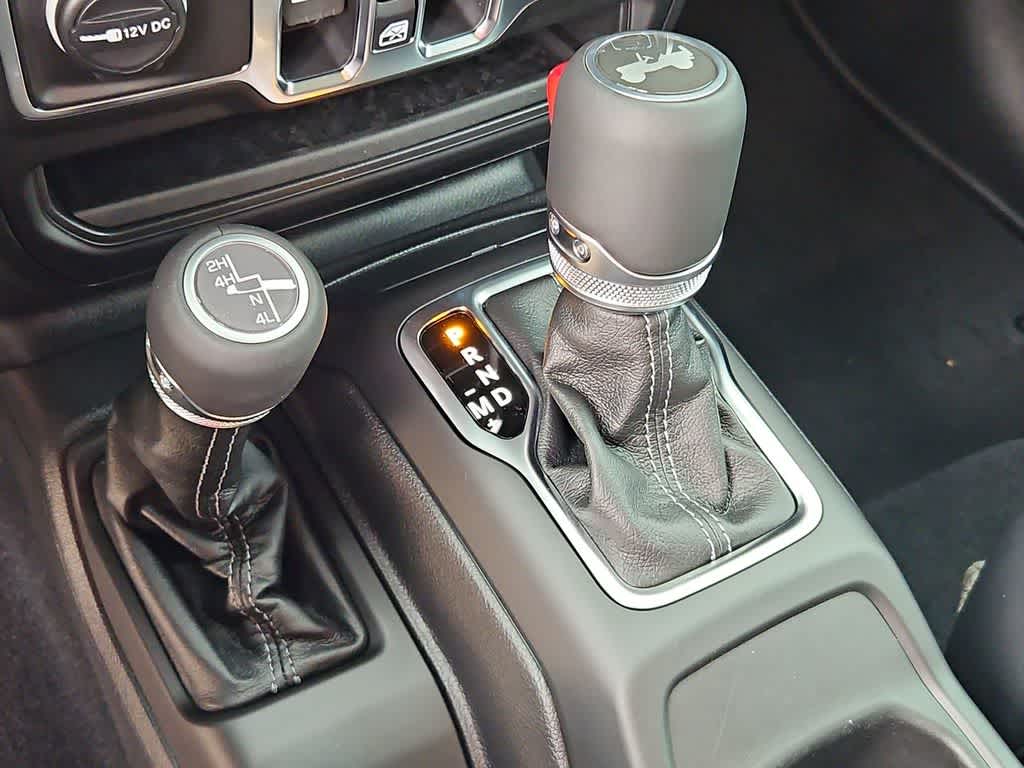 Thumbnail: 2026 Jeep Wrangler - 32