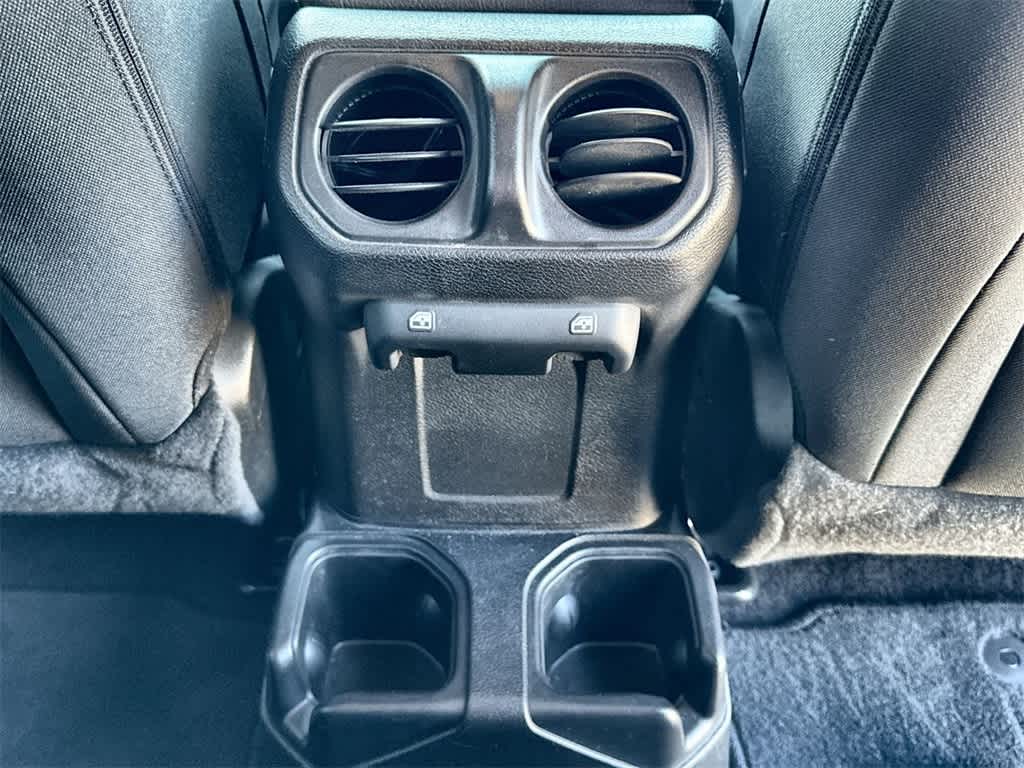 Thumbnail: 2021 Jeep Wrangler - 19