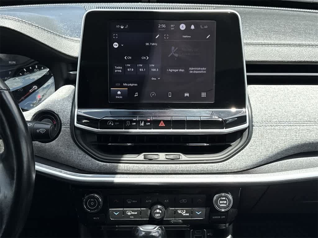 Thumbnail: 2022 Jeep Compass - 16