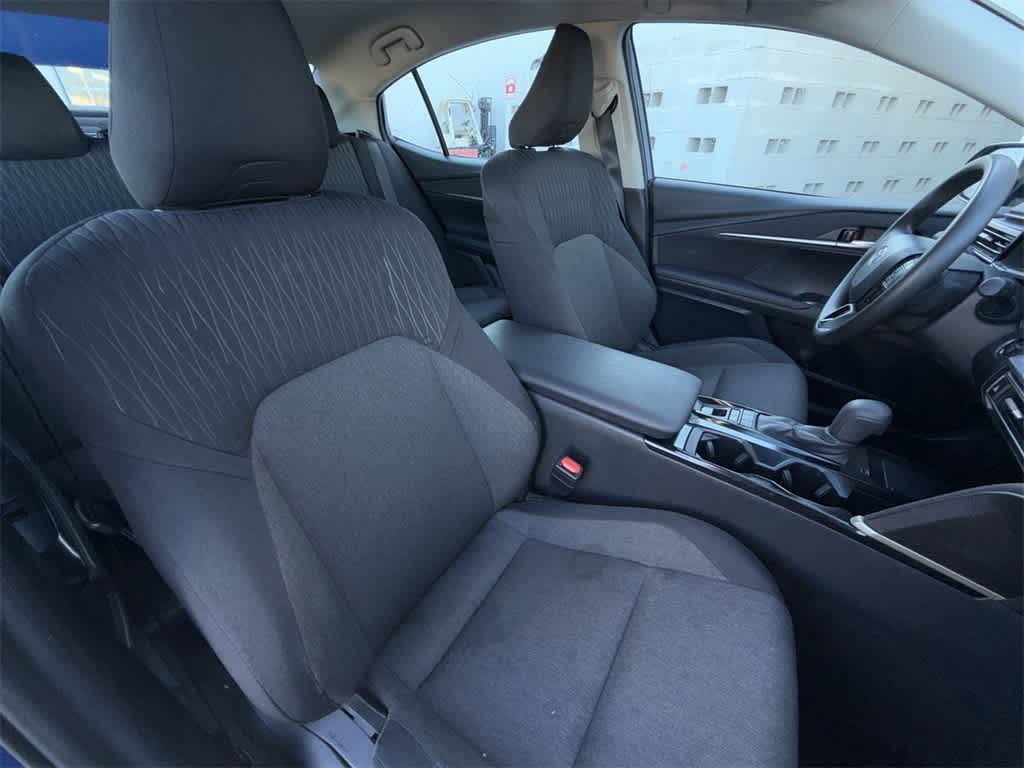 Thumbnail: 2025 Toyota Camry - 13