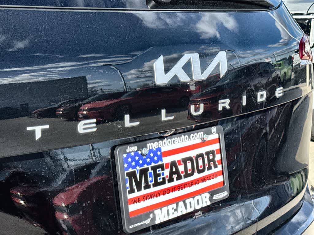 Thumbnail: 2023 Kia Telluride - 9