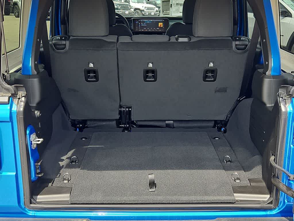 Thumbnail: 2026 Jeep Wrangler - 33