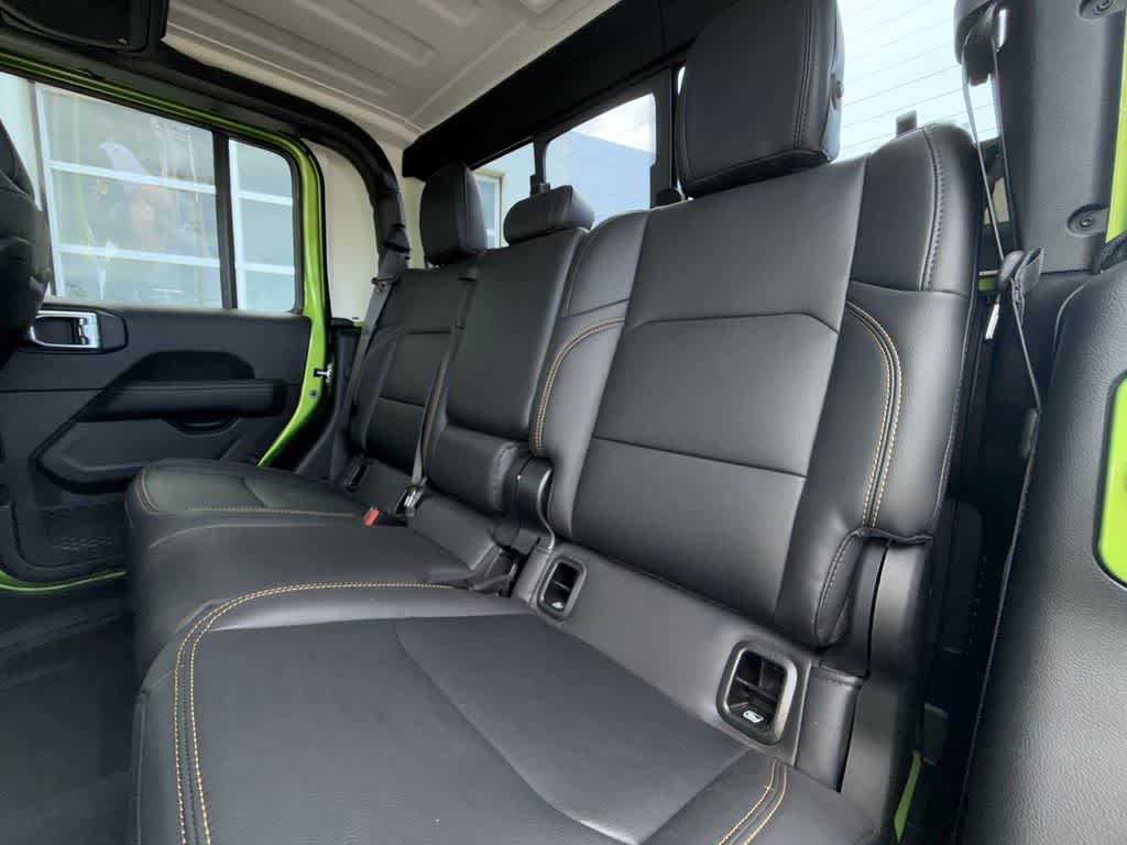 Thumbnail: 2025 Jeep Gladiator - 12