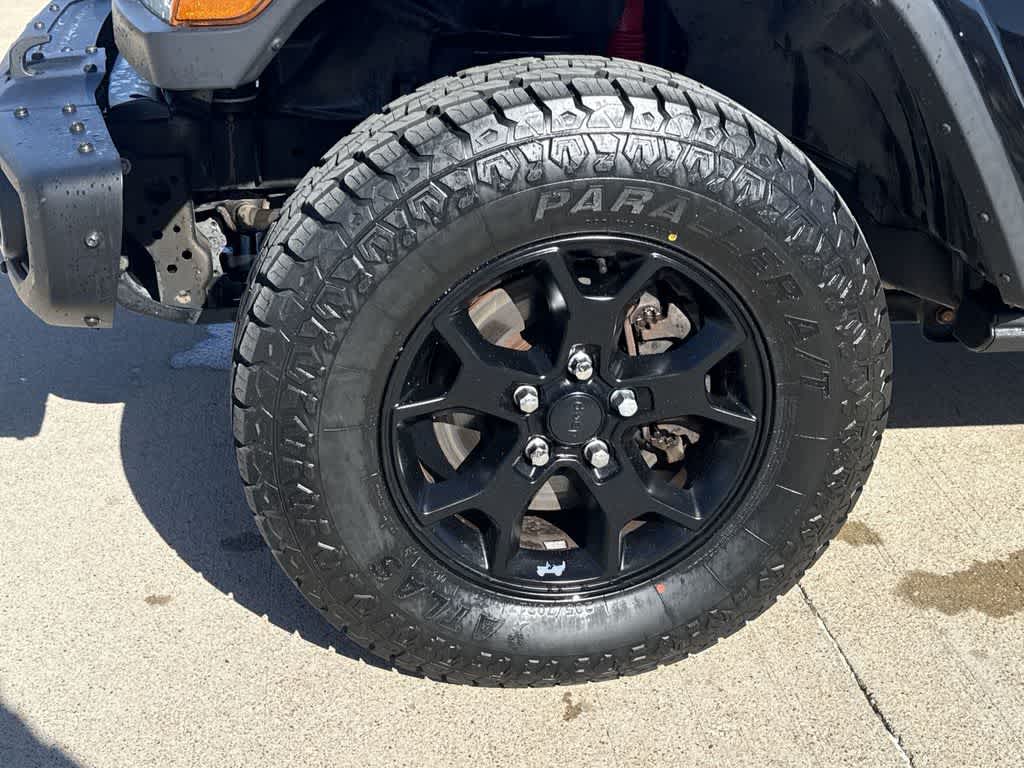 Thumbnail: 2019 Jeep Wrangler - 10