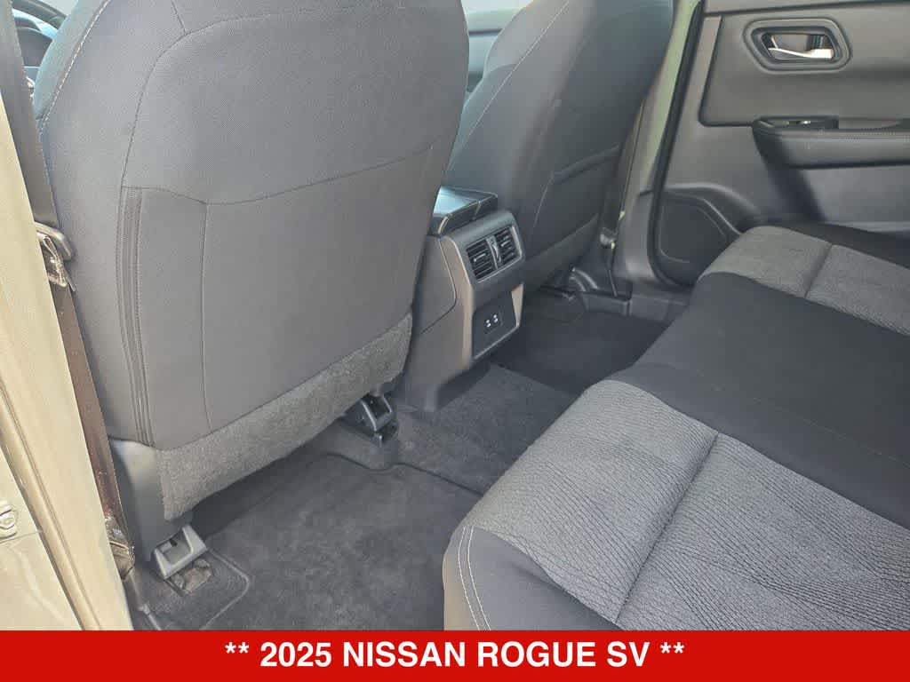 Thumbnail: 2025 Nissan Rogue - 17