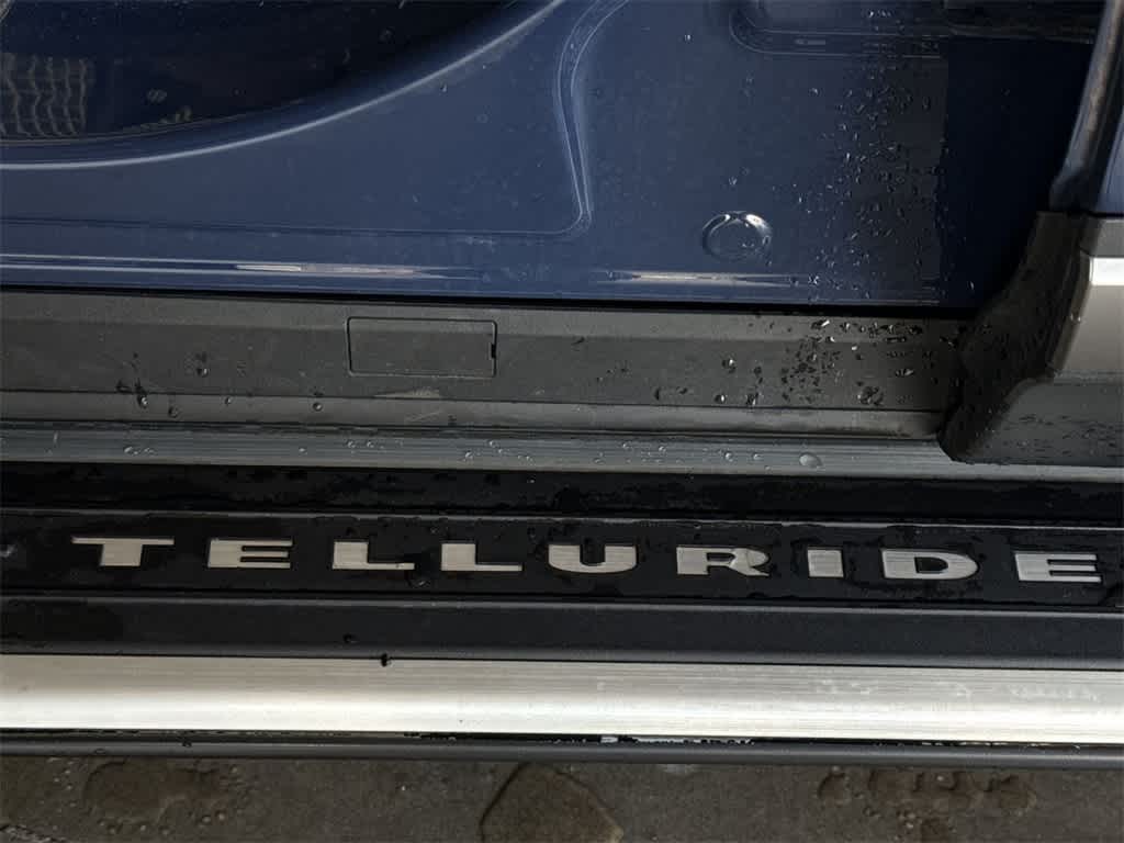 Thumbnail: 2023 Kia Telluride - 7