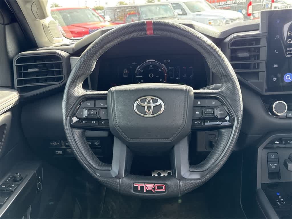 Thumbnail: 2022 Toyota Tundra - 18