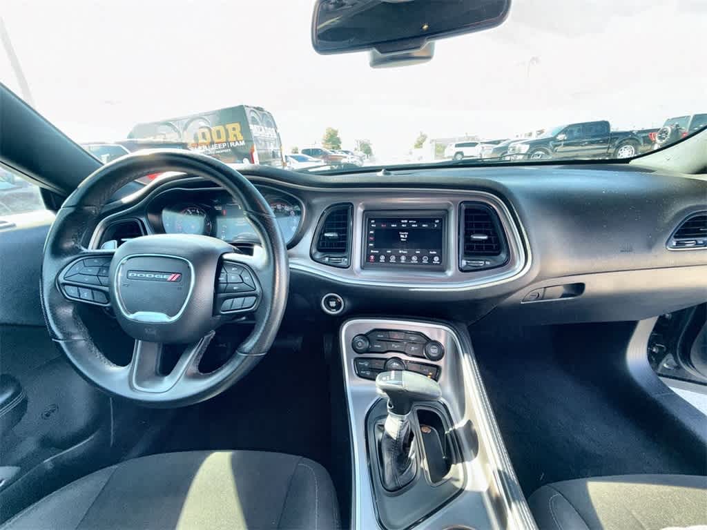 Thumbnail: 2021 Dodge Challenger - 14