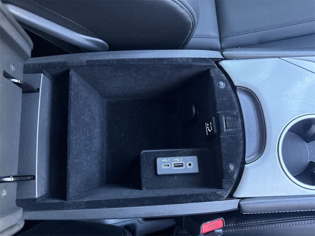 Thumbnail: 2020 INFINITI Q60 - 21