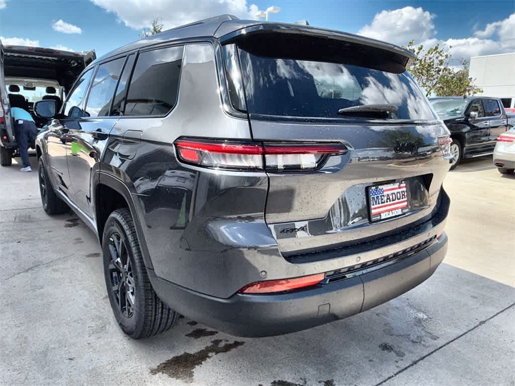 2025 Jeep Grand Cherokee Altitude X photo 4