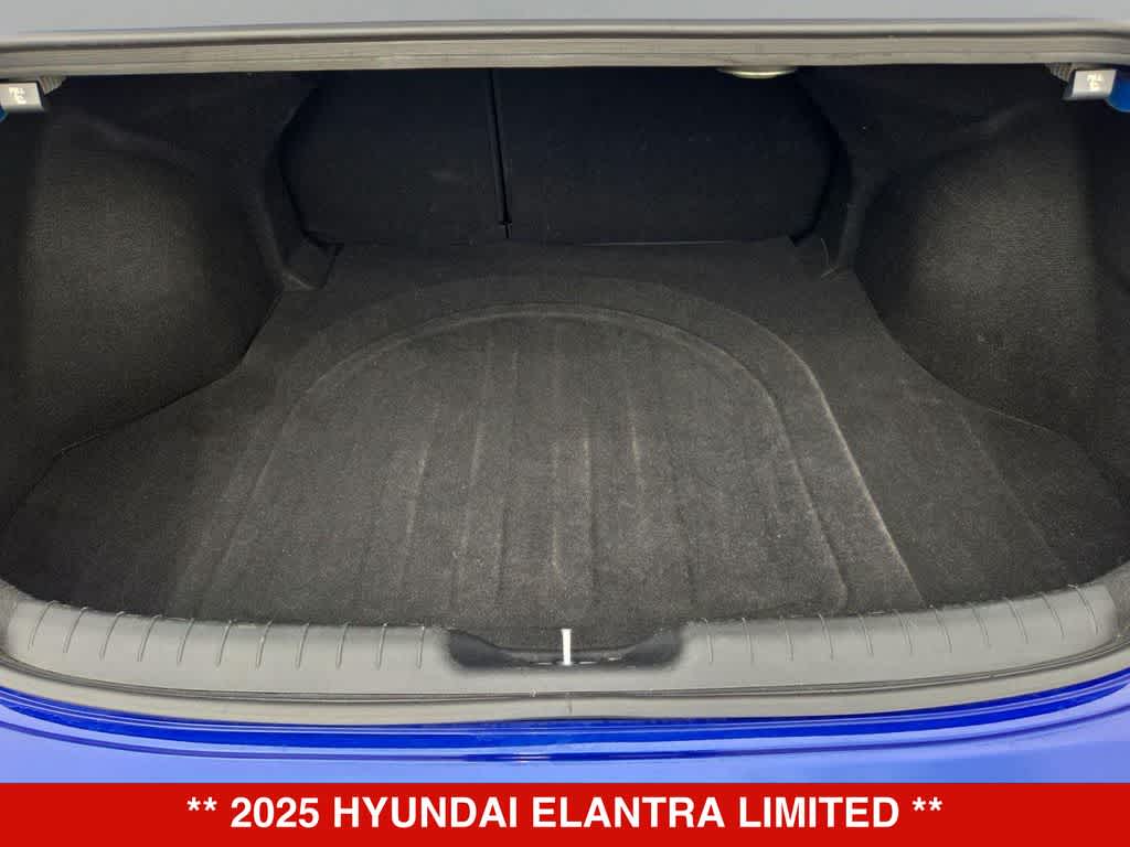 Thumbnail: 2025 Hyundai Elantra - 33