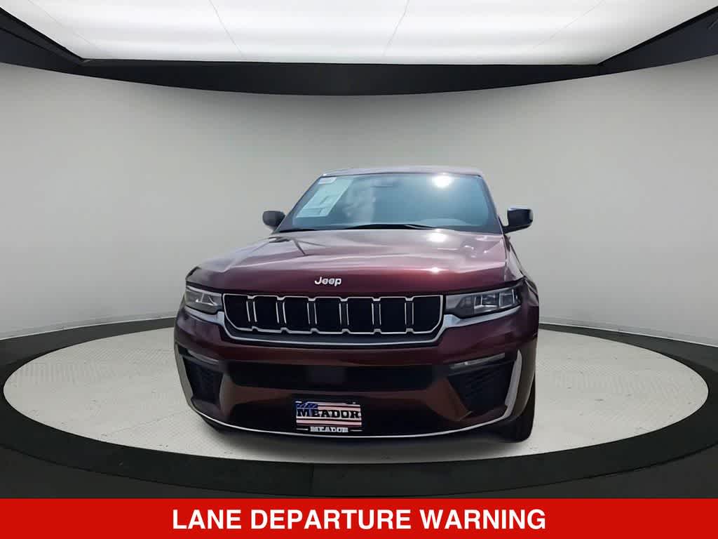 Thumbnail: 2026 Jeep Grand Cherokee - 3