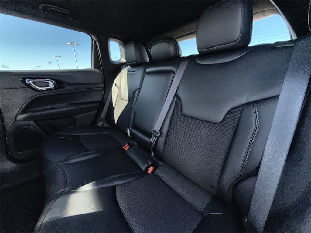 Thumbnail: 2026 Jeep Compass - 14