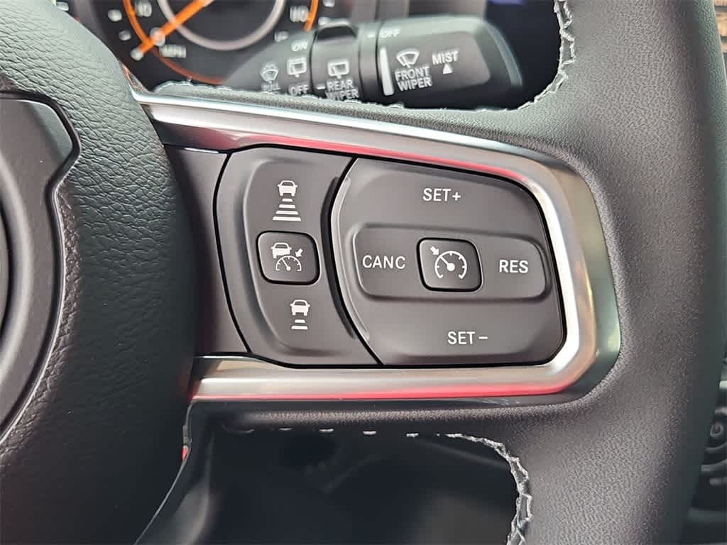 Thumbnail: 2026 Jeep Wrangler - 25