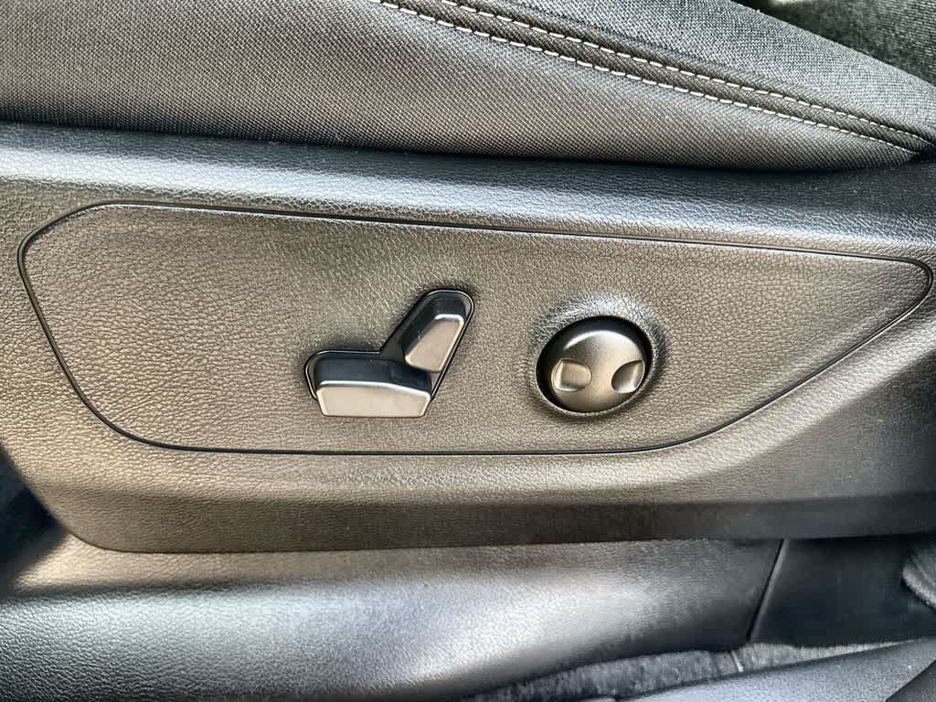 Thumbnail: 2026 RAM 1500 - 26