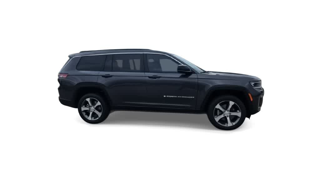 Thumbnail: 2026 Jeep Grand Cherokee L - 9