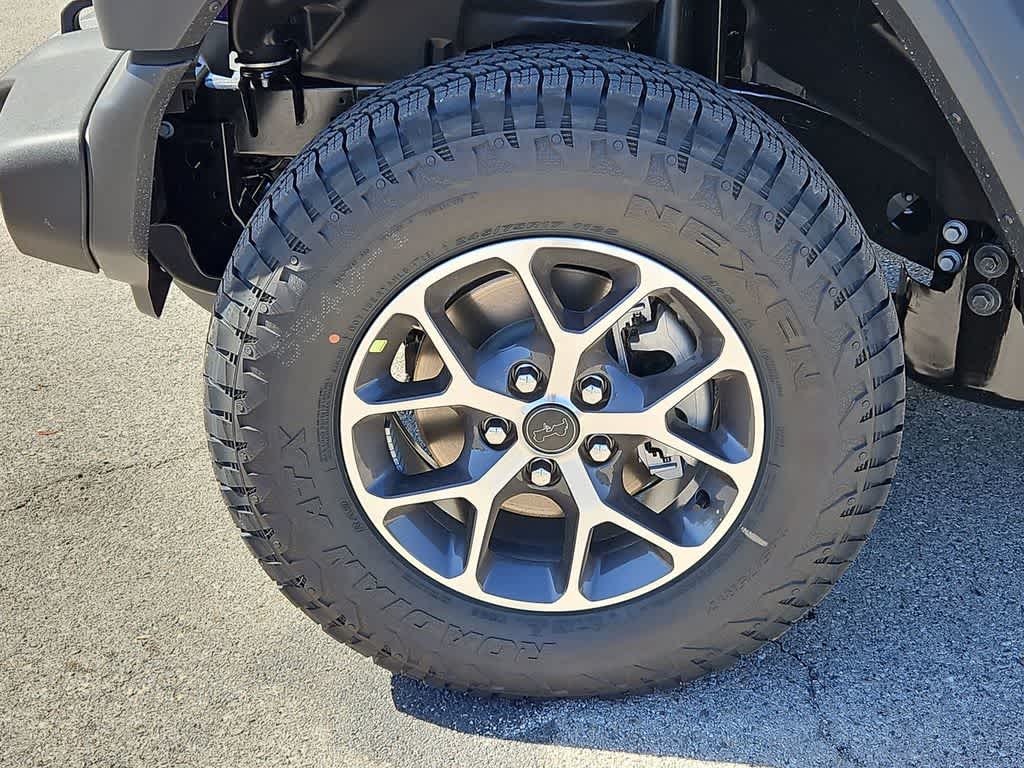 Thumbnail: 2026 Jeep Wrangler - 14