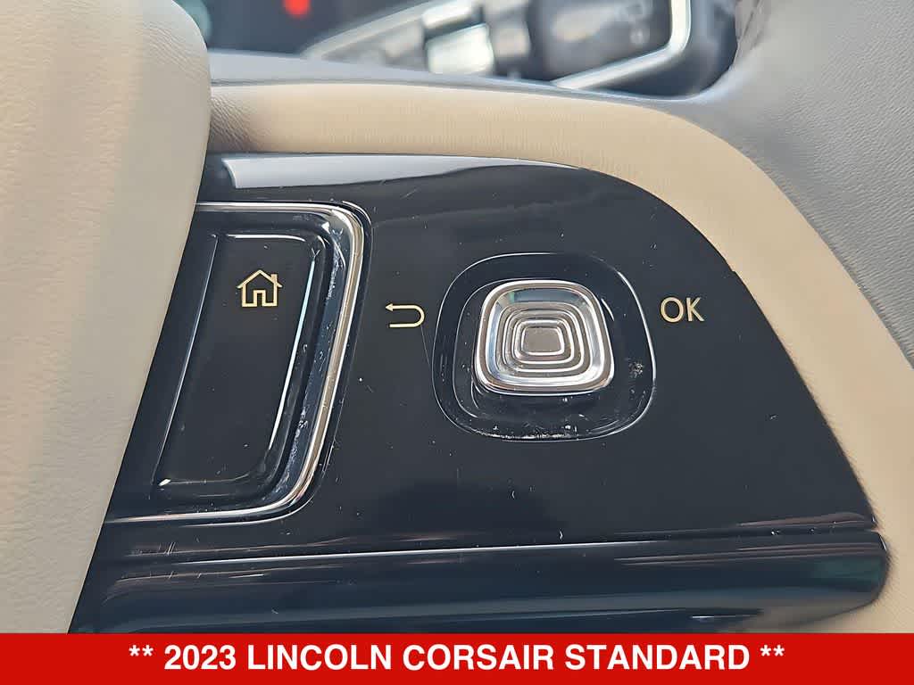 Thumbnail: 2023 Lincoln Corsair - 25