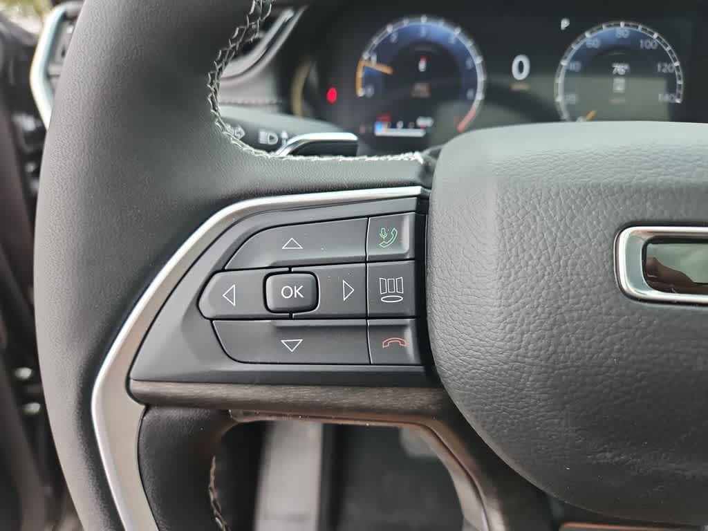 Thumbnail: 2026 Jeep Grand Cherokee L - 26