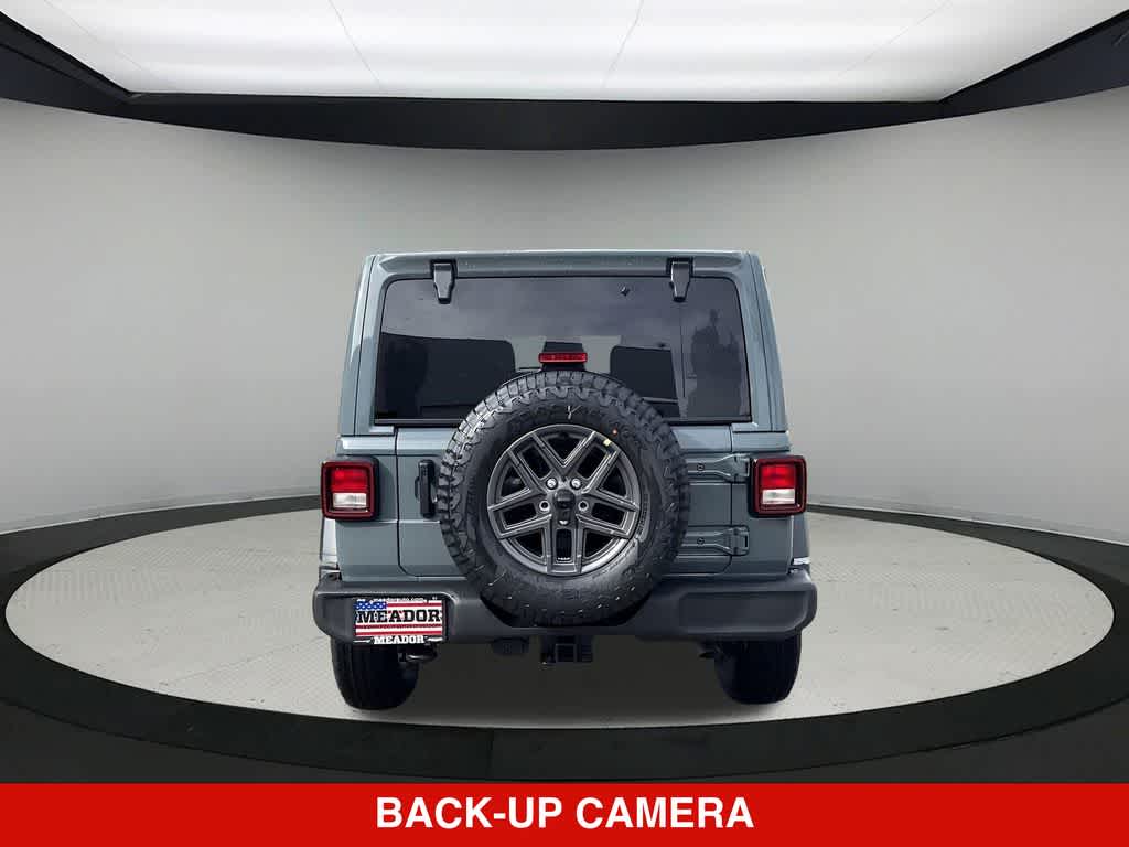 Thumbnail: 2026 Jeep Wrangler - 5
