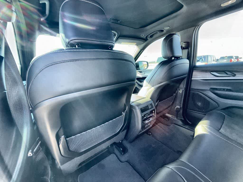 Thumbnail: 2026 Jeep Grand Cherokee - 12