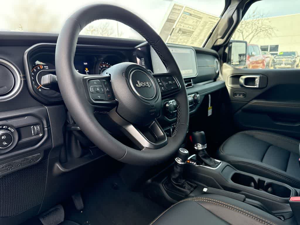 Thumbnail: 2026 Jeep Gladiator - 2