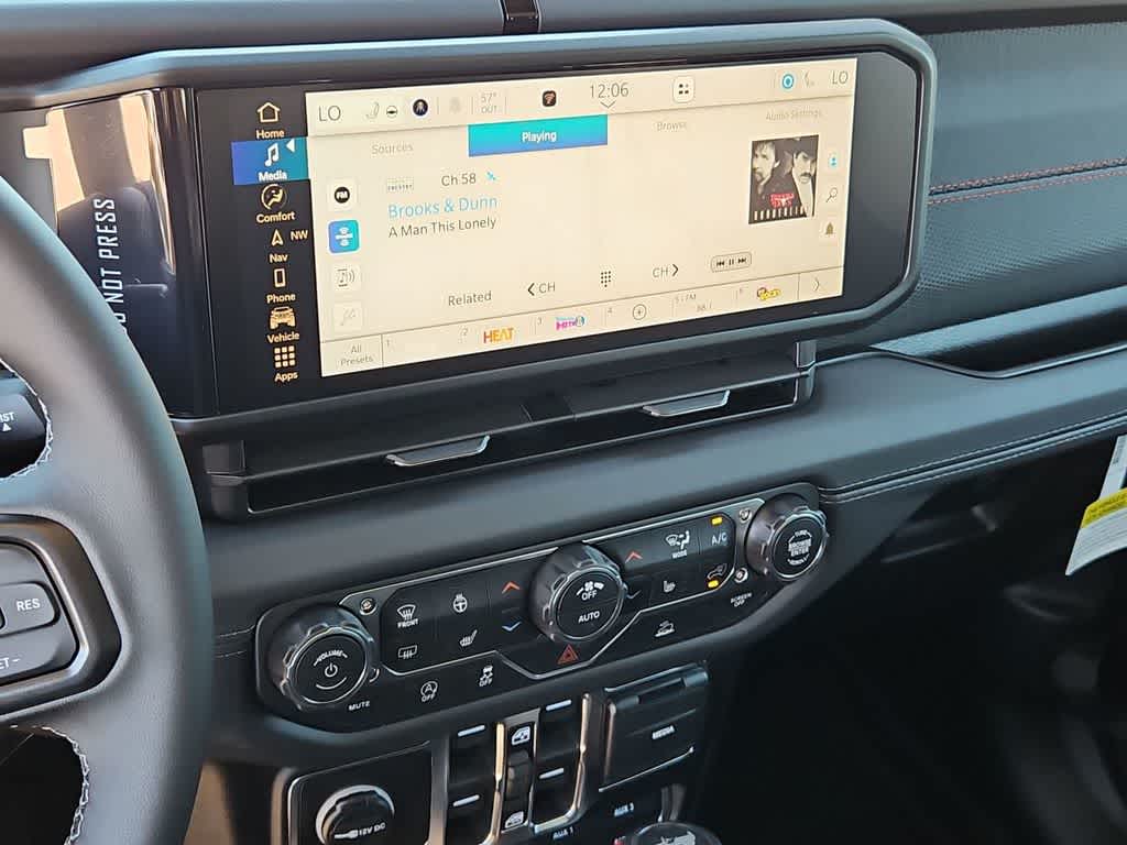 Thumbnail: 2026 Jeep Wrangler - 28