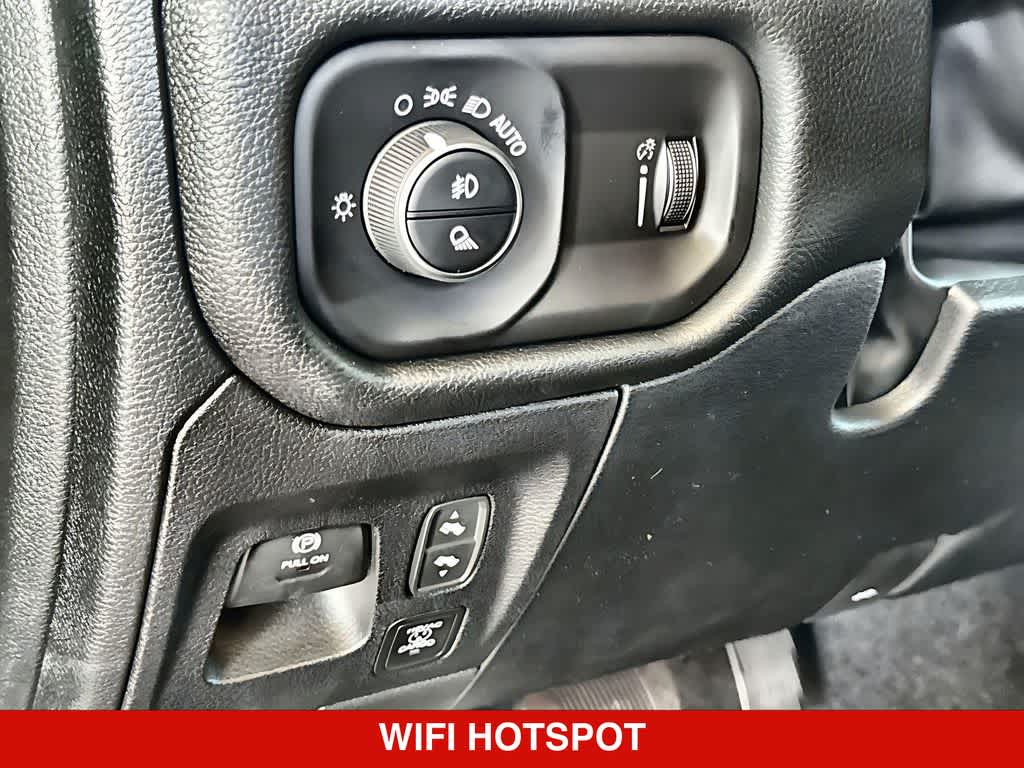 Thumbnail: 2026 RAM 1500 - 18