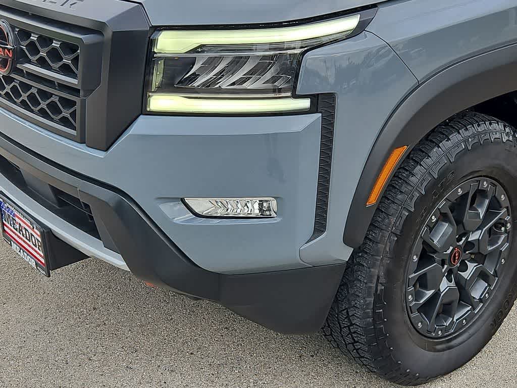 Thumbnail: 2023 Nissan Frontier - 11