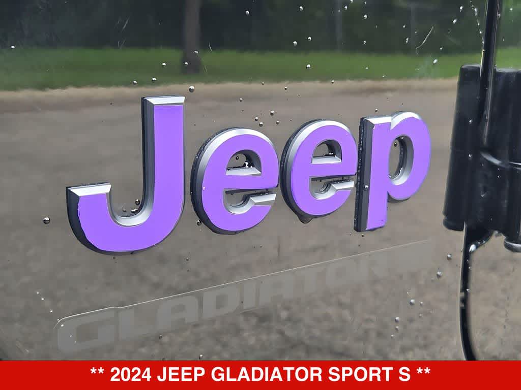 Thumbnail: 2024 Jeep Gladiator - 13