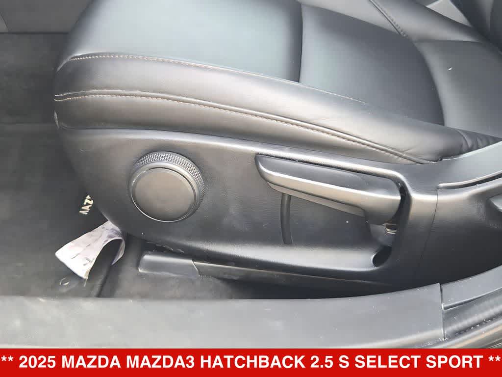 Thumbnail: 2025 Mazda Mazda3 - 18