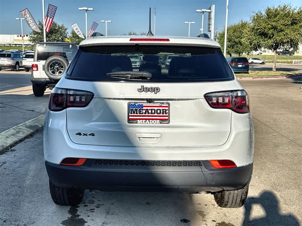 Thumbnail: 2026 Jeep Compass - 5