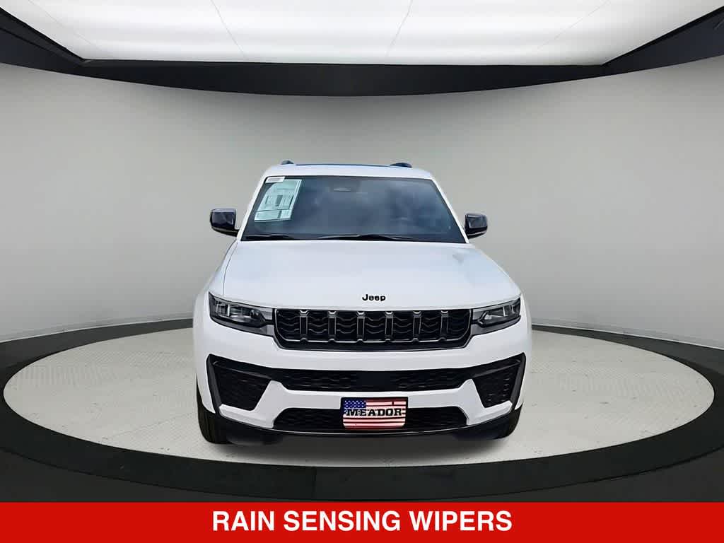 Thumbnail: 2026 Jeep Grand Cherokee - 3