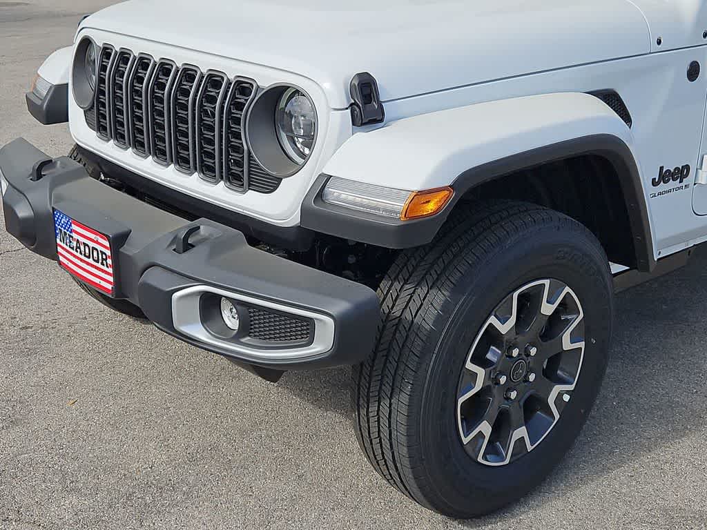 Thumbnail: 2026 Jeep Gladiator - 11